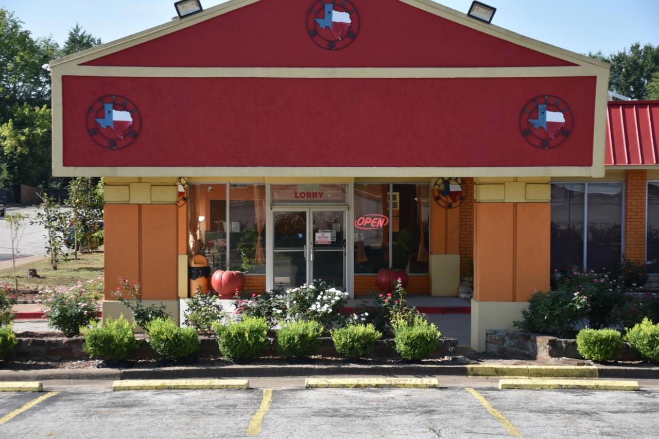 Homeplace Inn Jacksonville Exterior photo