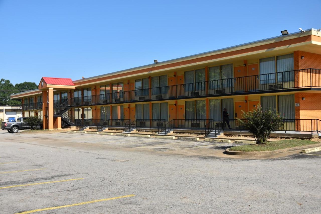 Homeplace Inn Jacksonville Exterior photo